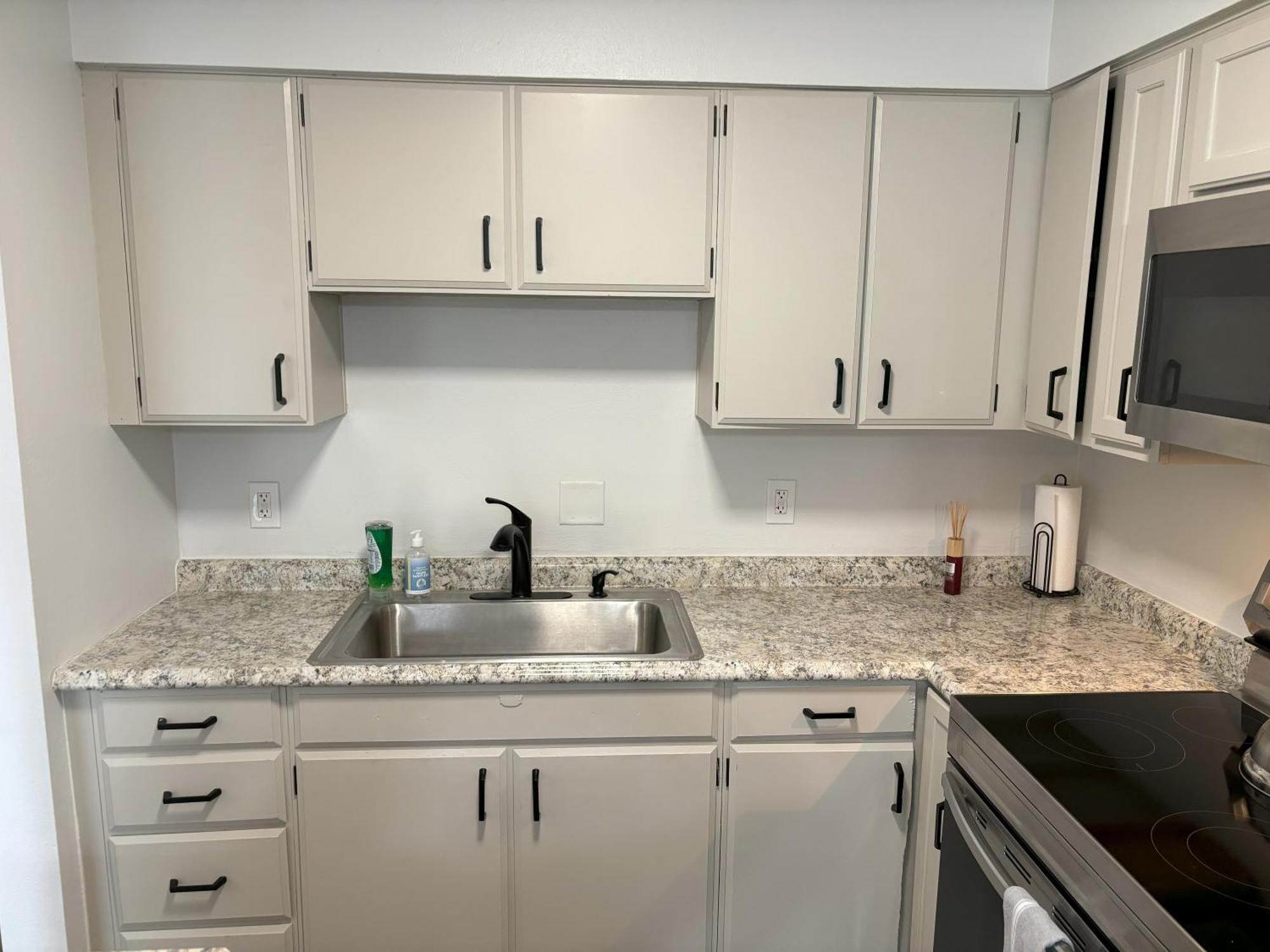 Apartment Peaceful Park 2 Bedroom Remodeled Family Granite City