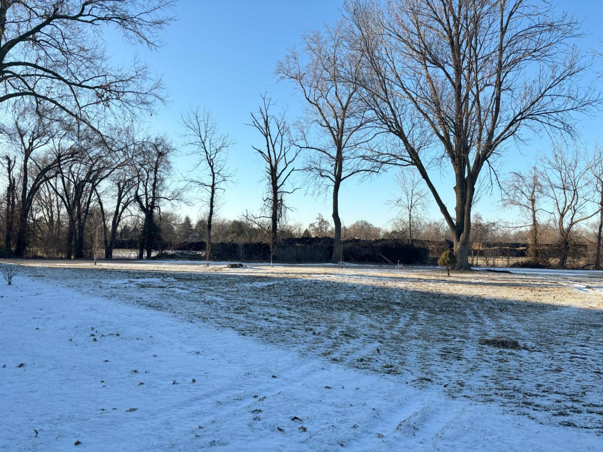 Peaceful Park 2 Bedroom Remodeled Family